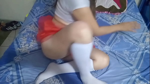 HIJASTRA y PADRASTRO en la noche de navidad 