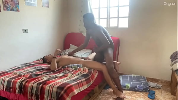 Puto Precisava De Rola Veio Em Casa Eu Tive Que Dar, Saio De Casa Satisfians E Pingando Leite thumbnail