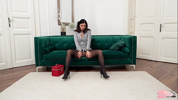 Hungarian Cougar Vicky Love Dildo Fucking In Sheer Pantyhose Tights thumbnail