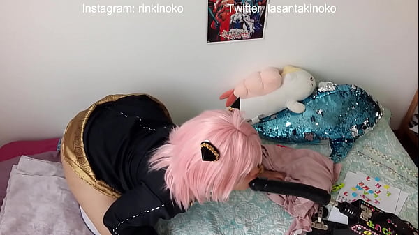 Nonton Anya Forger Masturbating With A Fucking Machine After Doing Her Math Homework Uwu thumbnail