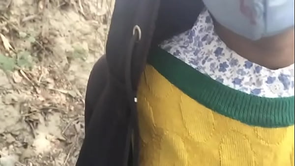 Indian Hot Desi Village Girl Fucked In The Jungle thumbnail