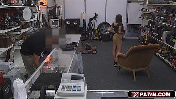 Nonton Lovely Hot Babe Selling Her Pussy For A Price thumbnail
