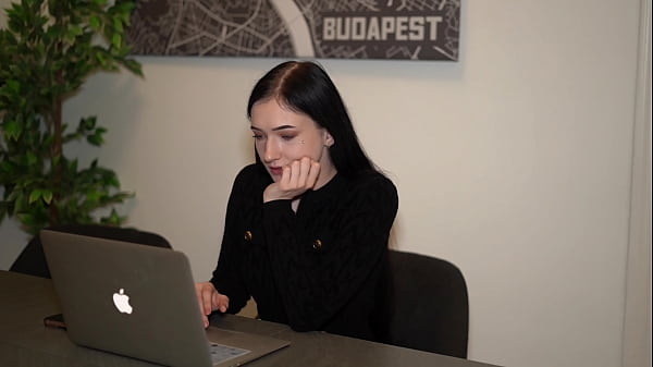 Young Girl Lends Us Her Mouth To Fuck Her Without Stopping - Britney Dutch thumbnail