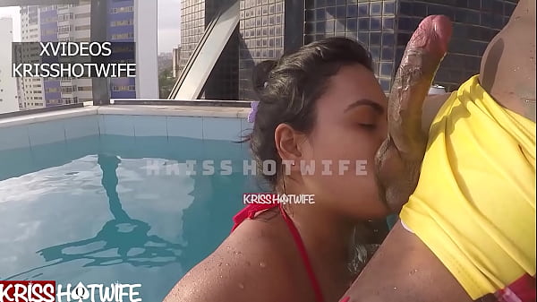 Chupei Pauzao Do Meu Amigo Bbc Na Piscina thumbnail