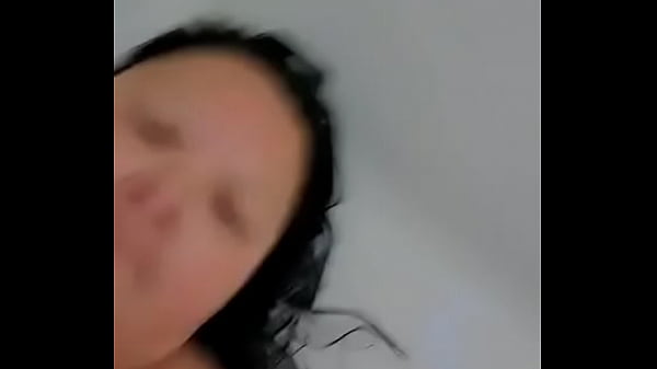 Nonton Sexy Slut thumbnail