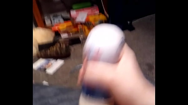 Beating Off To Yugioh thumbnail