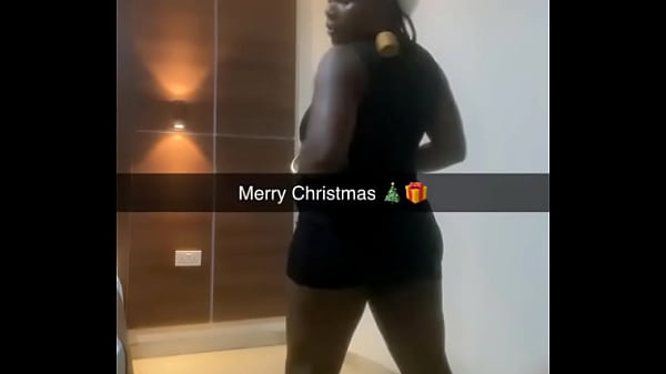 Nonton Who&rsquo;s Coming To My Location Let&rsquo;s Celebrate The Season Together thumbnail