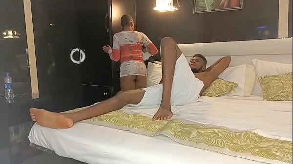 Nonton Maid Gets Fucked By The Boss thumbnail