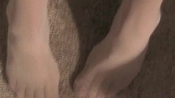 Nonton White Stockings - Arin thumbnail