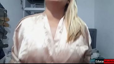 Nonton Yelixnow Horny Milf Working Out Big Boobs Bouncing thumbnail