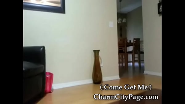 Pretty Booty Shaking Girl