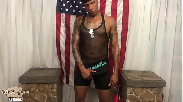 Gi Zoe Thugboy Solo Photo Shoot thumbnail