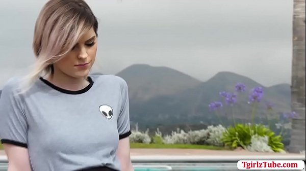 Ts Ella Hollywood Finally Gets Anal By A Bigcock thumbnail