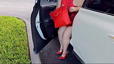 Nonton Beautiful Woman Walking Outdoors In Public Parking Lot Showing Off For Strangers - Jamdown26 Dad0603 Dag0603 thumbnail