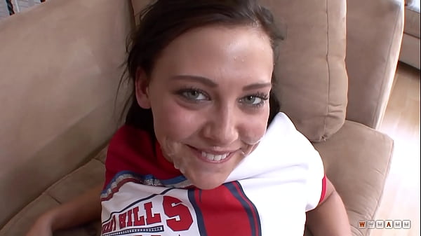 Hardcore Sex With A Hot Cheerleader On The First Meeting thumbnail