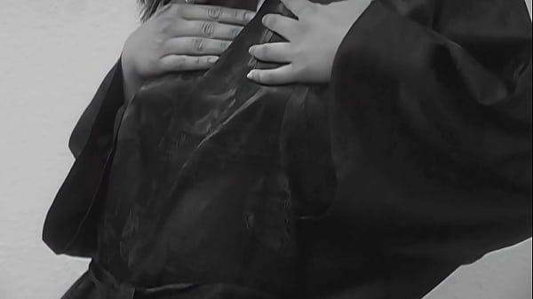 Nonton Nothing Quite Like Sinking Your Cock Balls-deep And Slapping Your Crotch Against Those... thumbnail