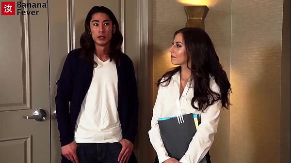 Nonton Is This How It Takes To Sell Houses? - Bananafever thumbnail