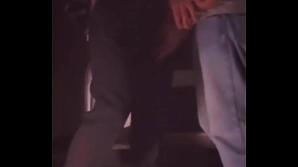 Hacemos Cruising Fuera De La Casa De Mi Vecino thumbnail