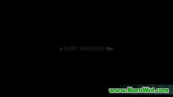 Nonton Nuru Session With Sexy Busty Masseuse 15 thumbnail