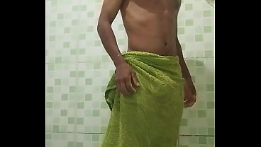 Billy Tomando Banho No Banheiro thumbnail