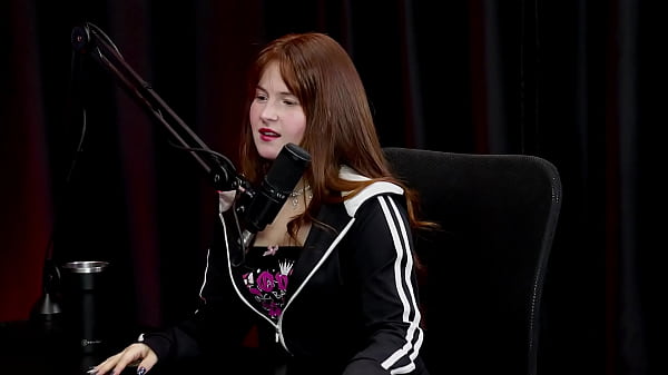 N&atilde;o adianta ter pau grande e n&atilde;o saber usar s&oacute; faz collab com meninas e o que a deixou desconfort&aacute;vel foi angel bloomm watch sheer red 