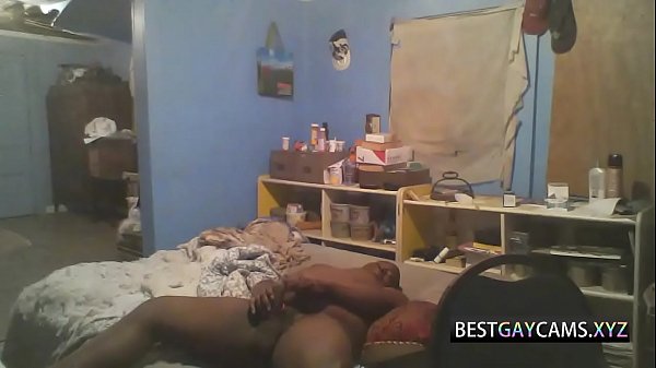 Big Sexy Bear Showing Off On His Birthday - Bestgaycams.xyz thumbnail