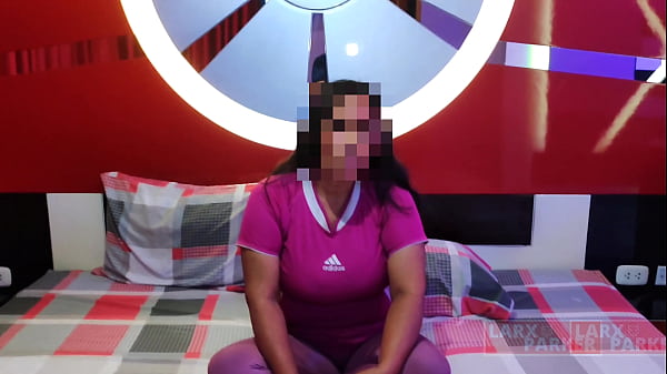 Nonton Room Casting 2: Valerie Ense&ntilde;a Sus Enormes Boobys thumbnail