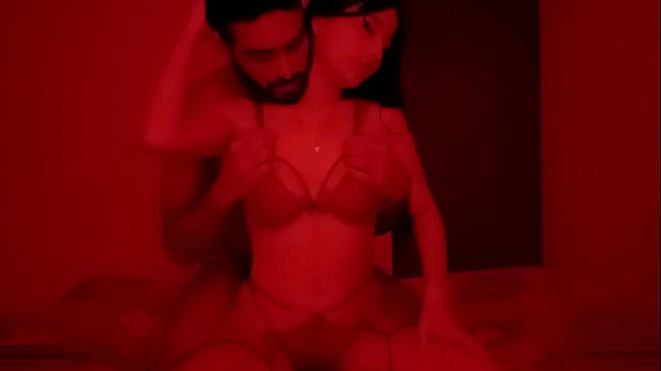 Sexo Real: Hijastra Latina Pide A Su Padrastro Que La Desvirgue thumbnail