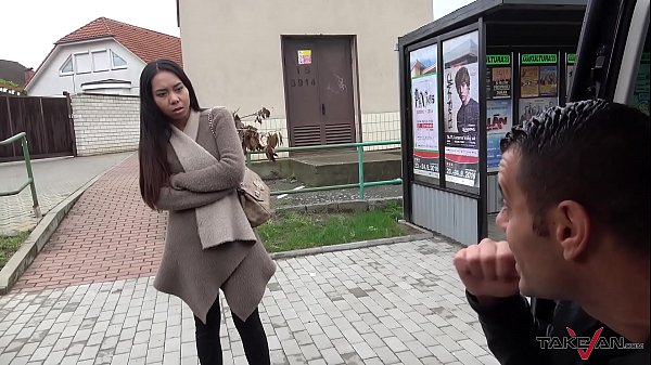 Nonton Takevan Asian Babe Need A Lift Which Horny Dude In Van Love To Give thumbnail