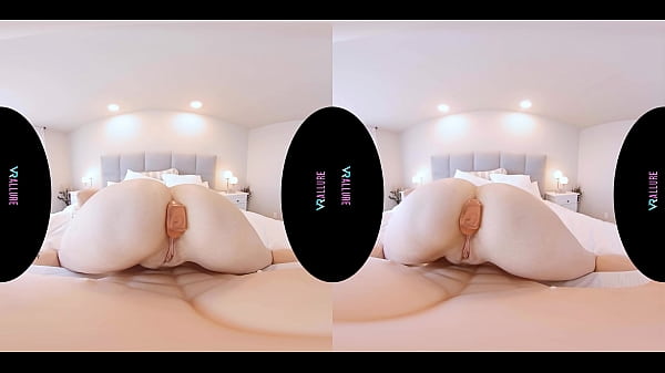 Busty redhead stuffs her ass with toys in virtual reality 