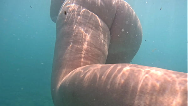 Pawg Underwater thumbnail