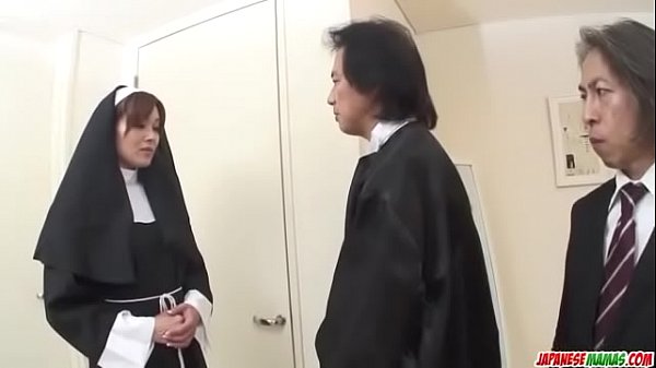 Nonton First Hardcore Experience For Japan Nun, Hitomi Kanou thumbnail