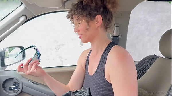 Nonton Best Friends Step Mom Confession thumbnail