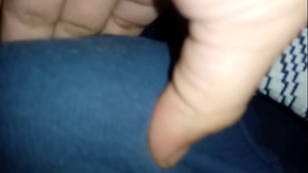 Nonton Agarrando La Polla De Mi Sobrino D. Que Rico Algun Dia Me Lo Voy A Coger thumbnail