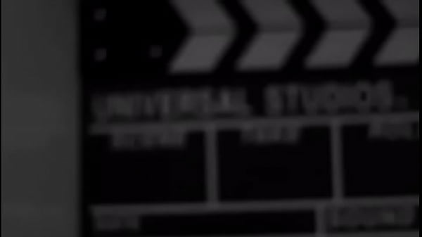 Solo universal studios black and white 