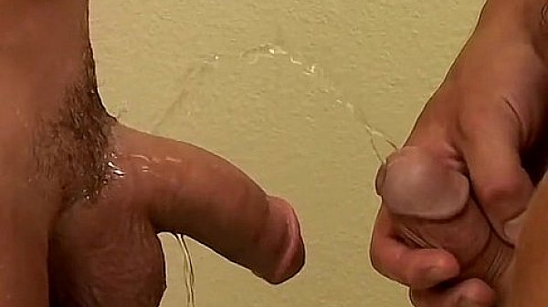 Gay mens underwear porno Devon & Hoyt Pants Soaking! 