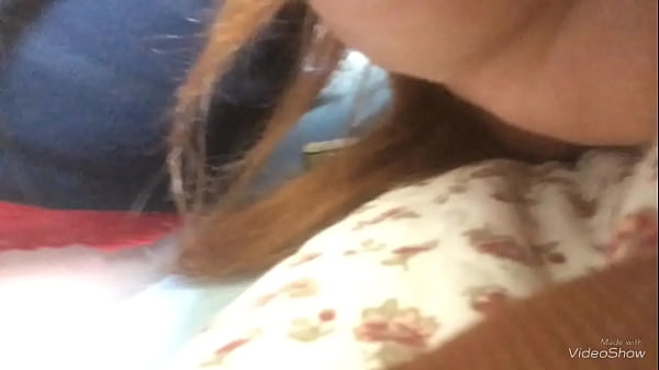 Novinho socando forte no meu cu 