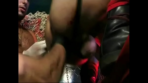 A Boy Is Fisted By His Friends In Cruisin Dark thumbnail