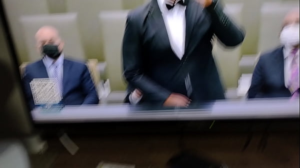 Nonton De Quatro Pra O Amigo Ativo thumbnail