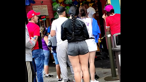 Mulher Goatosa Short Curto thumbnail