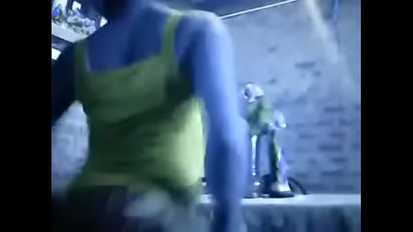 Morenita Sexy Dancing thumbnail