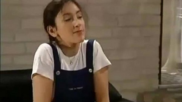 Nonton Shy Gets Shaved By Teacher thumbnail