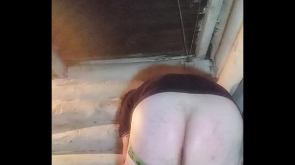 Русский полицейский гей трахнул свою толстую задницу бананом! thumbnail