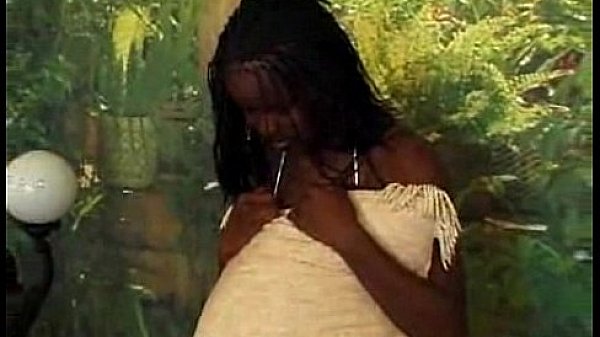 Nonton Hot Chocolate Cock Fuck Hard thumbnail