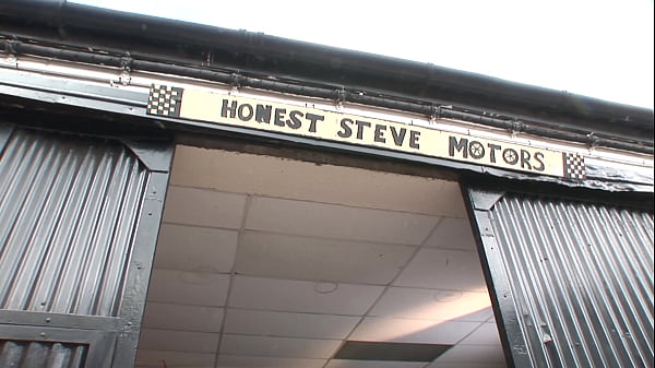 Nonton Kerry Loves Getting Fucked And Defaced thumbnail