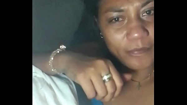 Nonton Sexy Tongan Whore Nipple Play thumbnail