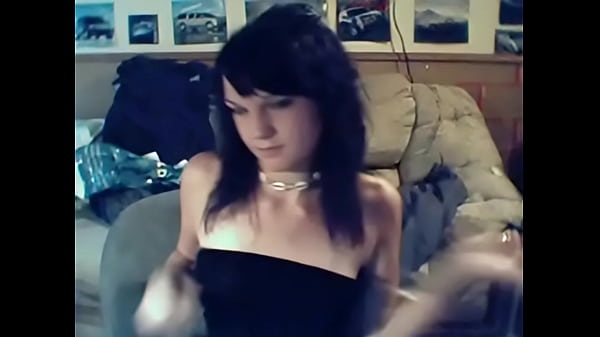 Nonton Brunette On Cam thumbnail