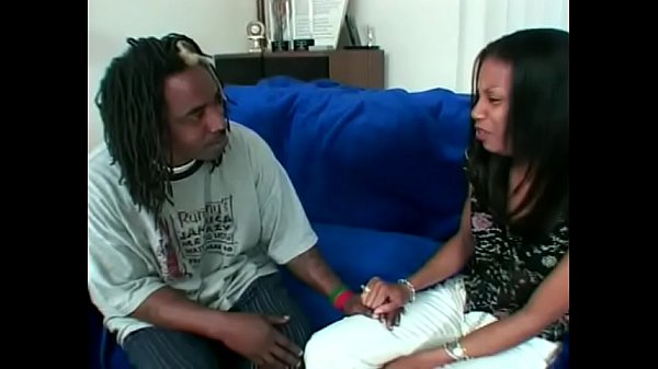 Nonton Skinny Chocolate Cougar Lady Diamond Rides A Hard Cock Of Her Neighbour thumbnail