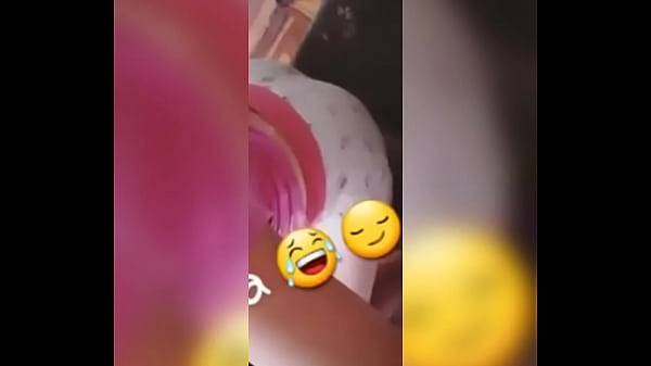 Moviendo Mi Cola Muy Rico thumbnail