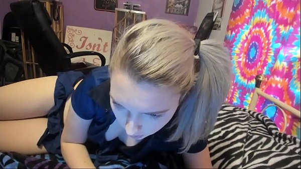 Nonton Odreamergirlo When She First Started Cam Modeling thumbnail